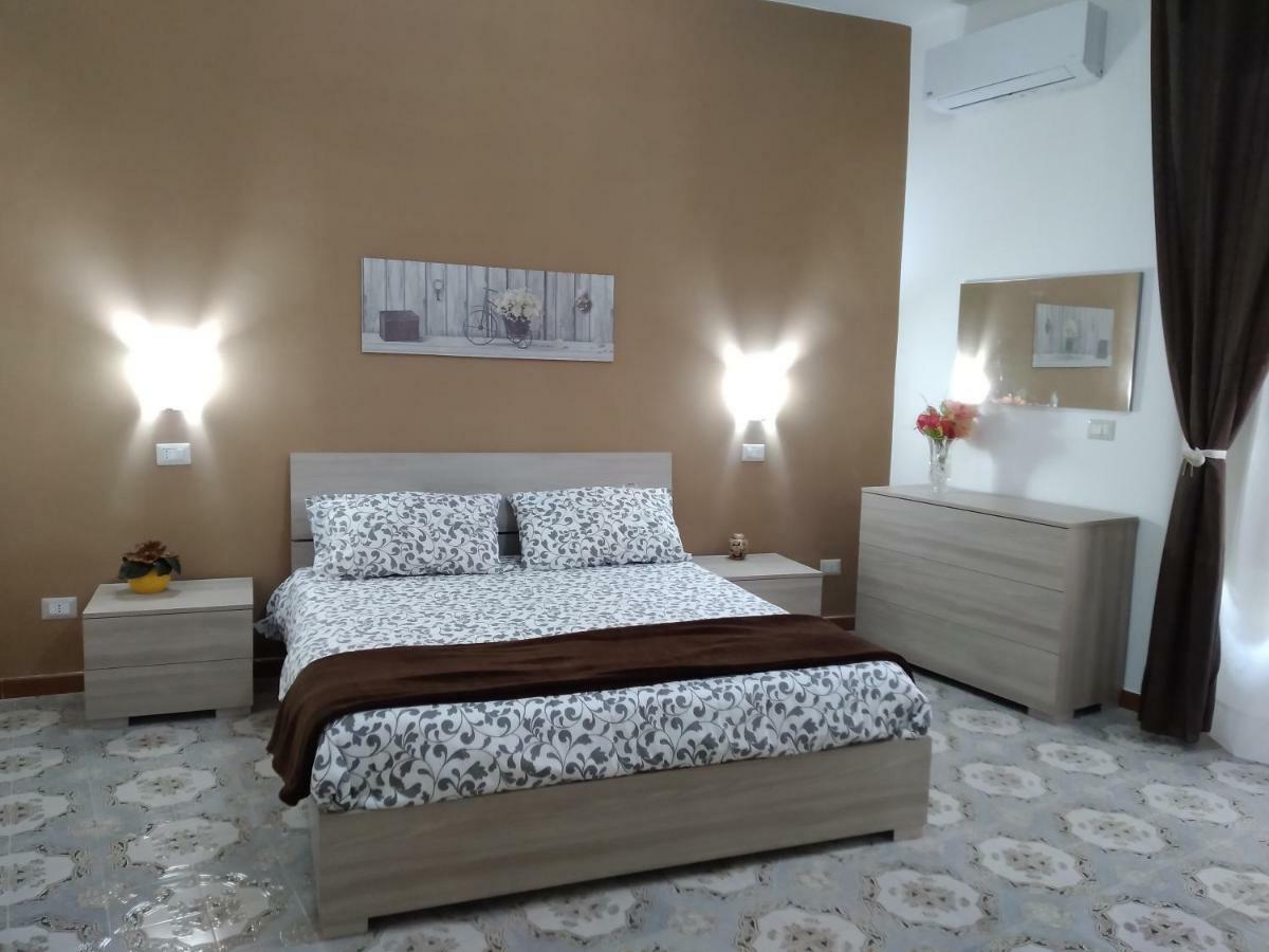 Una Scala Dal Centro Αγκριτζέντο Εξωτερικό φωτογραφία