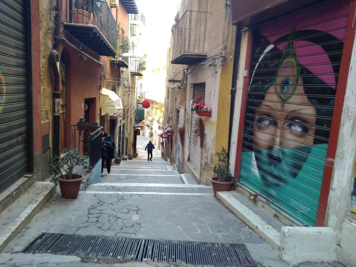 Una Scala Dal Centro Αγκριτζέντο Εξωτερικό φωτογραφία